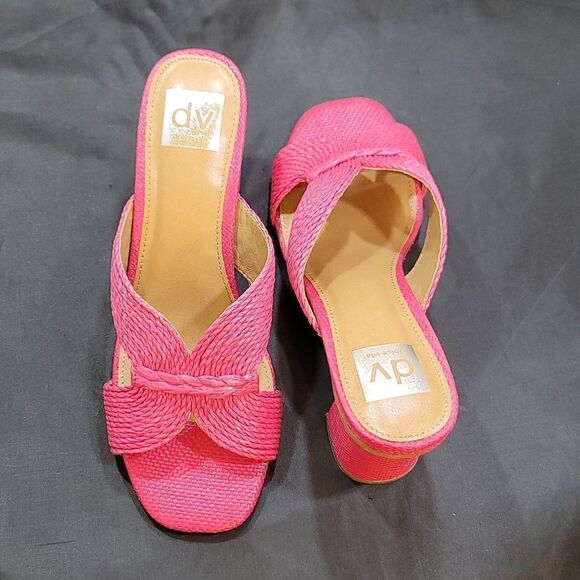 BRAND NEW DV BY DOLCE VITA WOMEN'S LAGUNA PEEP TOE SLIP ON HEELS SANDAL - Picture 5 of 15